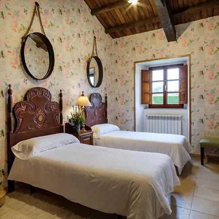 منزل ريفي Aldea A Painza *